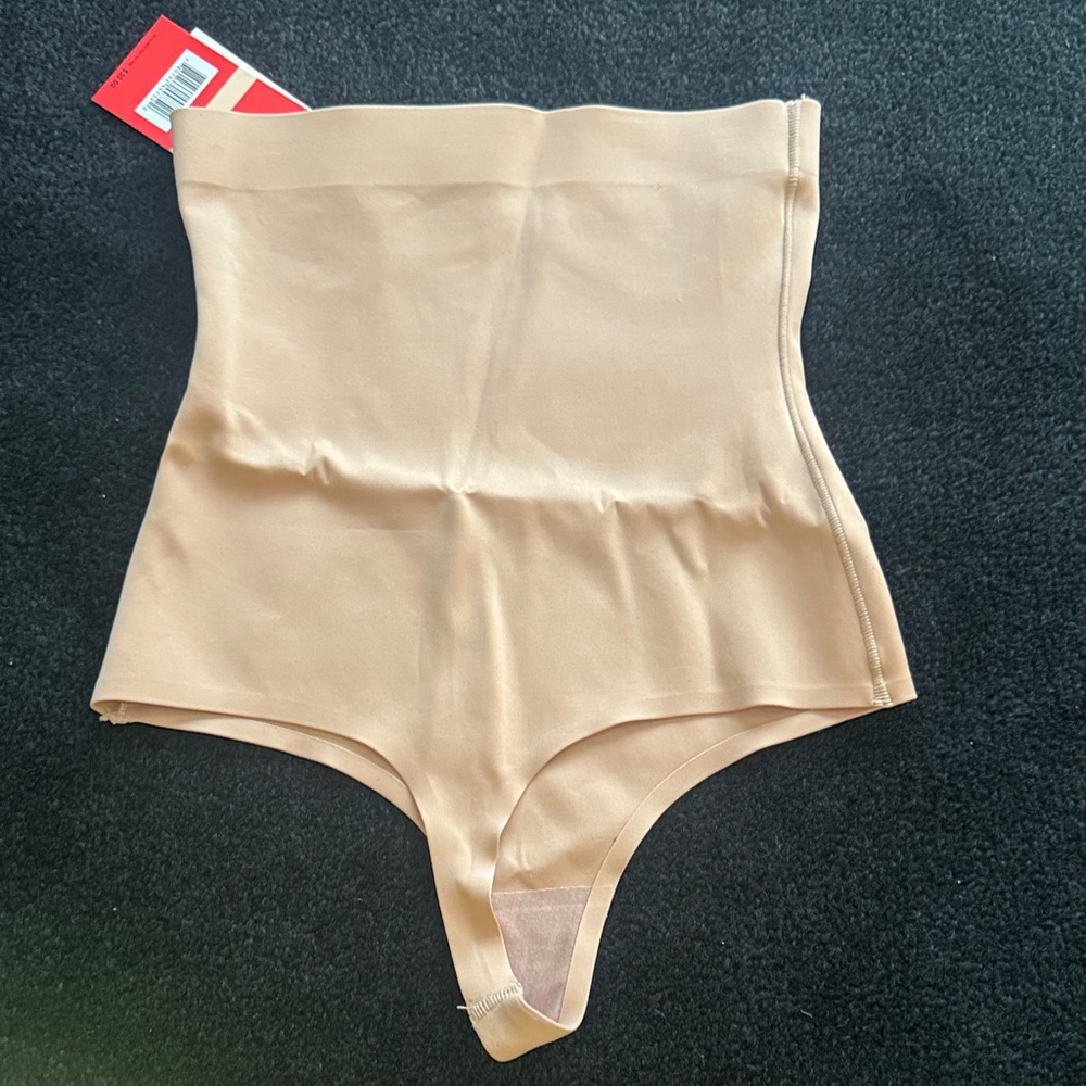 High-Waisted Shapewear in Nude